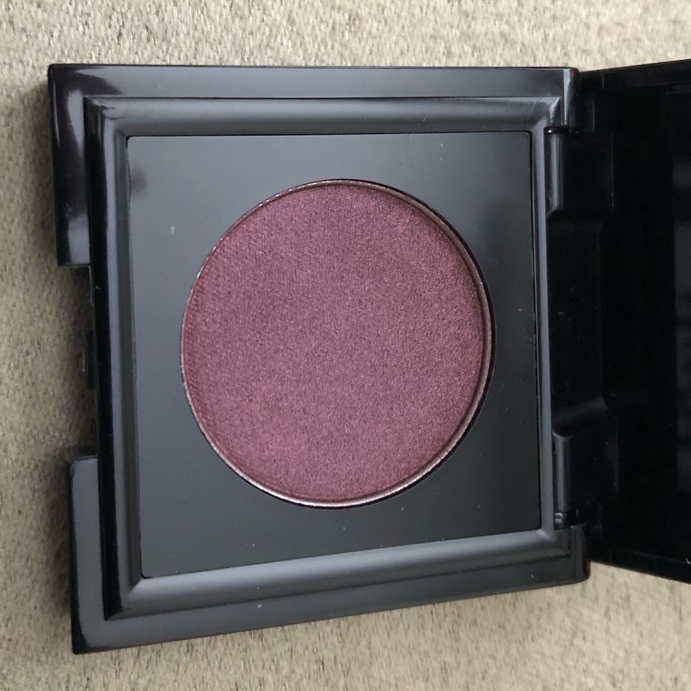 Makeup Bundle - Picture 2 of 8